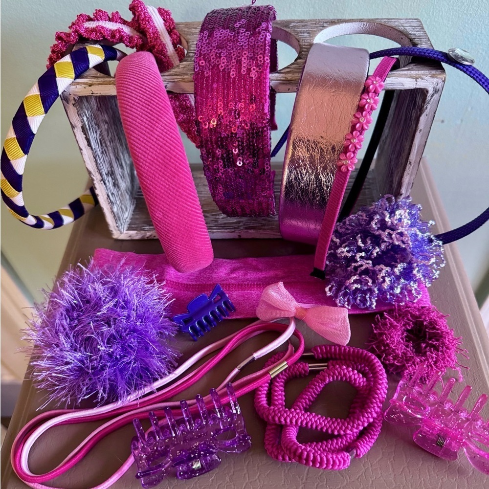 Assortment pink & purple hair accessories for tweens/teens